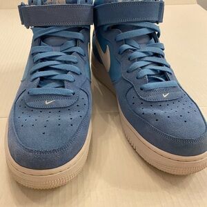 Nike Air Force 1 Men’s Mid High-Top Sneakers size 10 light blue white used